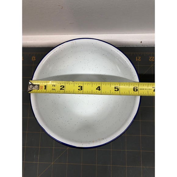 3 Vintage Red, Yellow, & Green Speckled 6 1/4" Enamelware Bowls Metal - Picture 12 of 14